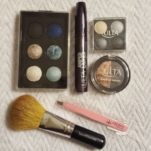 Eye shadow, mascara, tweezers bundle